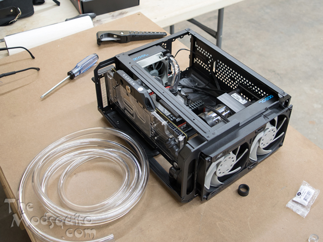 Bit_Fenix_Portal_Watercooled_17.jpg