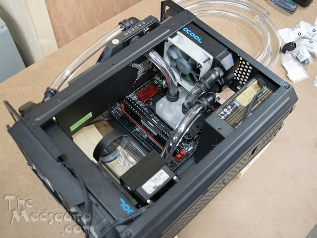 Bit_Fenix_Portal_Watercooled_26.jpg
