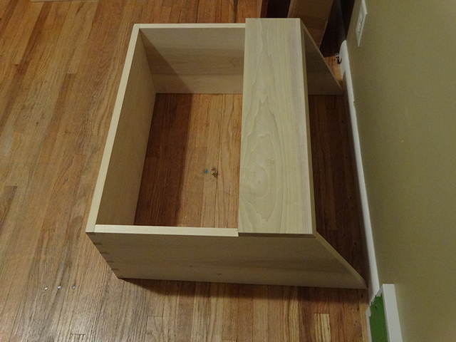 Mosquito_Dutch_Tool_Chest_DSC03019-W640.JPG