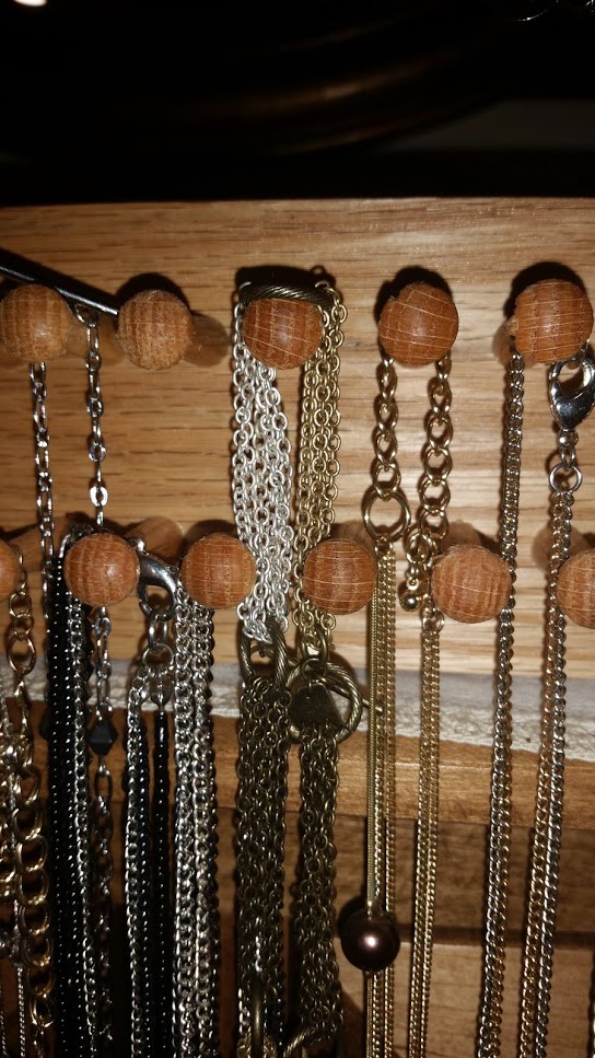 Mosquito_Earring_Rack_Finished_04-W640.jpg