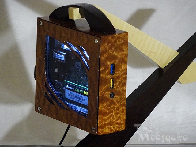 Mosquito_Hanging_in_the_balance_Intel_NUC_bit-tech_08.jpg