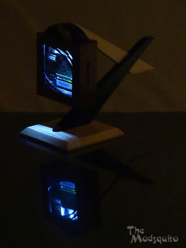 Mosquito_Hanging_in_the_balance_Intel_NUC_bit-tech_21.jpg
