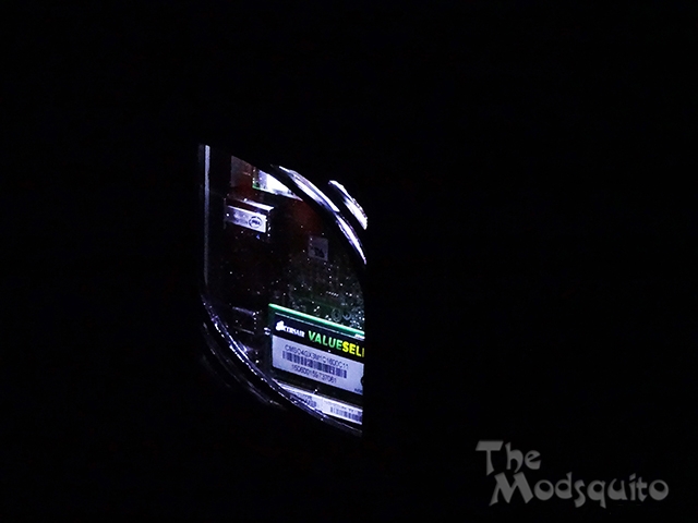 Mosquito_Hanging_in_the_balance_Intel_NUC_bit-tech_23.jpg