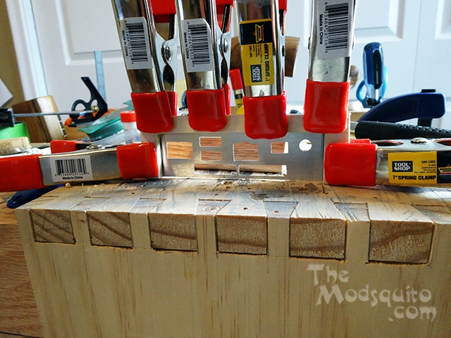 Mosquito_Hanging_in_the_balance_Intel_NUC_bit-tech_modzoo_DSC03524.JPG