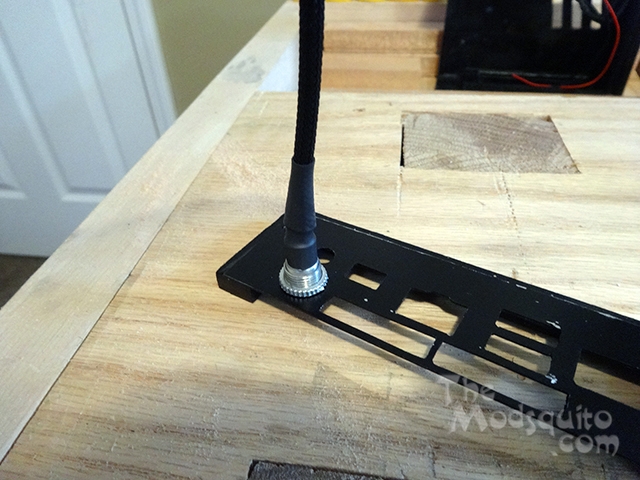 Mosquito_Hanging_in_the_balance_Intel_NUC_bit-tech_modzoo_DSC03569.jpg