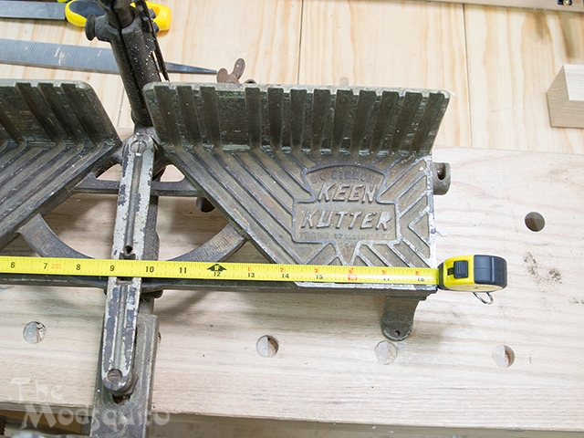 Keen-Kutter-Miter-Box-08.jpg