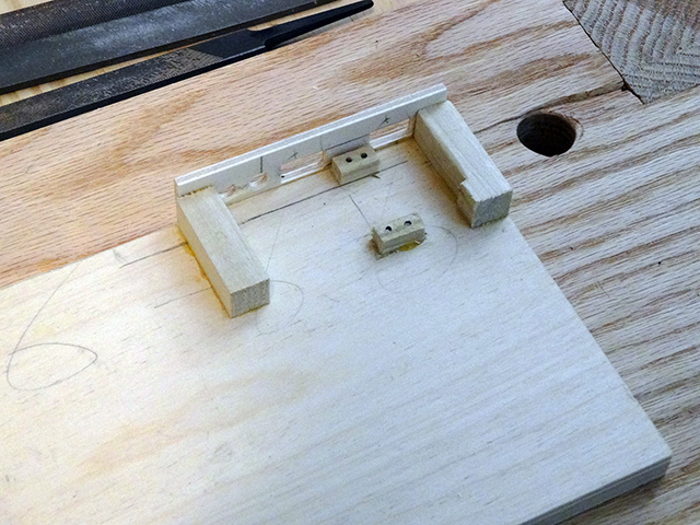Mini_Watercooled_HTPC_modsquito_wood_scratch_build_DSC02402-W640.JPG