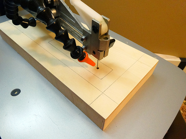 Mini_Watercooled_HTPC_modsquito_wood_scratch_build_DSC02428-W640.JPG