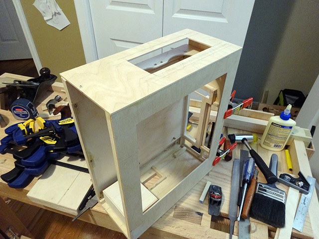 Mini_Watercooled_HTPC_modsquito_wood_scratch_build_DSC02457-W640.JPG