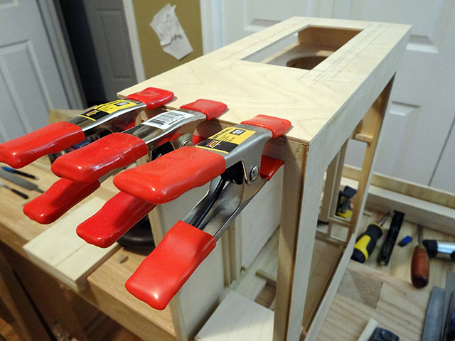 Mini_Watercooled_HTPC_modsquito_wood_scratch_build_DSC02459-W640.JPG