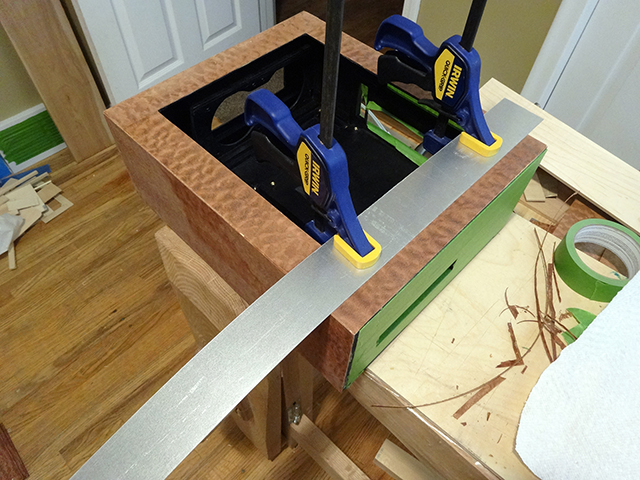 Mini_Watercooled_HTPC_modsquito_wood_scratch_build_DSC02520-W640.JPG