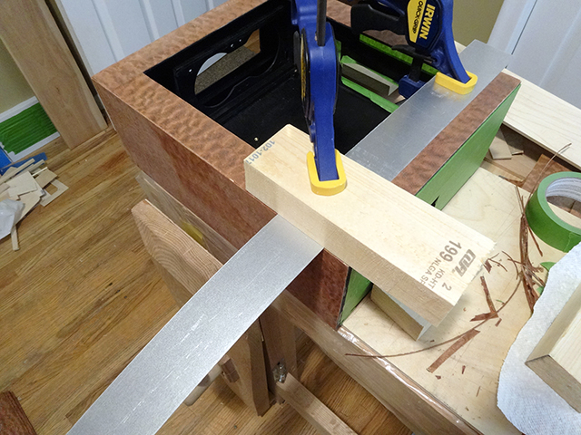 Mini_Watercooled_HTPC_modsquito_wood_scratch_build_DSC02522-W640.JPG