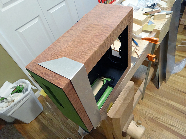 Mini_Watercooled_HTPC_modsquito_wood_scratch_build_DSC02535-W640.JPG