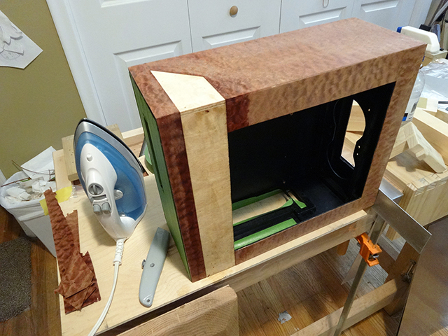 Mini_Watercooled_HTPC_modsquito_wood_scratch_build_DSC02537-W640.JPG