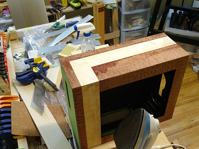 Mini_Watercooled_HTPC_modsquito_wood_scratch_build_DSC02543-W640.JPG