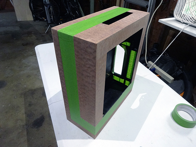 Mini_Watercooled_HTPC_modsquito_wood_scratch_build_DSC02549-W640.JPG