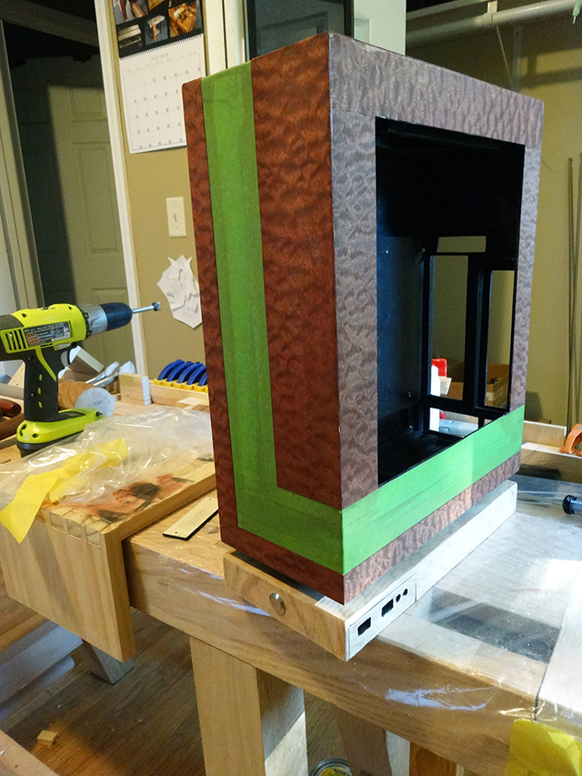 Mini_Watercooled_HTPC_modsquito_wood_scratch_build_DSC02559-W640.JPG