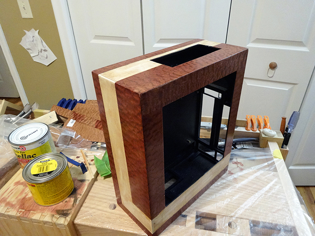Mini_Watercooled_HTPC_modsquito_wood_scratch_build_DSC02563-W640.JPG