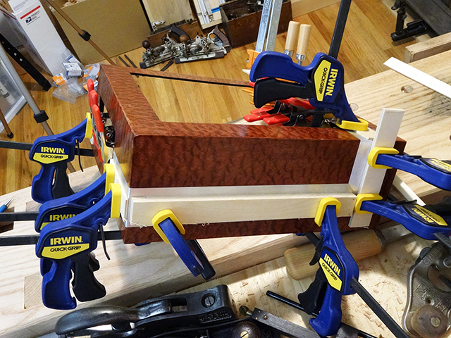 Mini_Watercooled_HTPC_modsquito_wood_scratch_build_DSC02580-W640.JPG