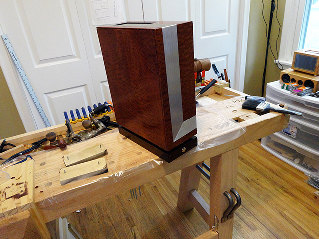 Mini_Watercooled_HTPC_modsquito_wood_scratch_build_DSC02665-W640.JPG