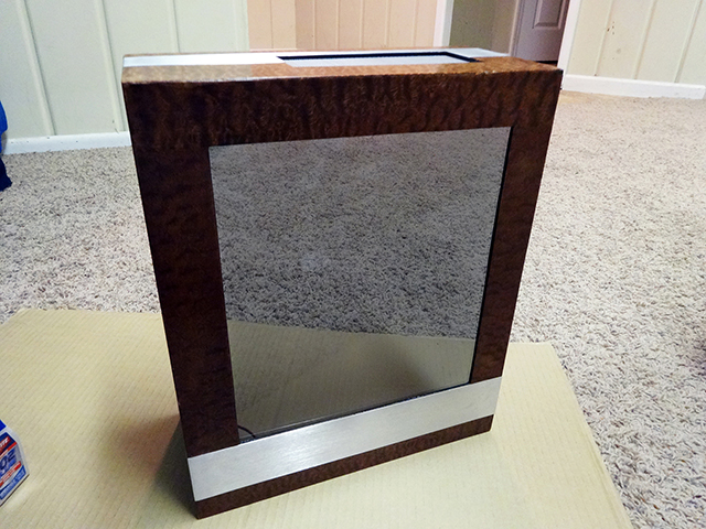 Mini_Watercooled_HTPC_modsquito_wood_scratch_build_DSC02819-W640.JPG