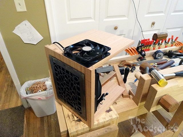 Mosquito_Victorian_Wooden_Desktop_G.Skill_DSC03389.JPG