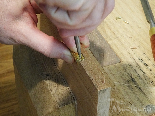 Mosquito_Victorian_Wooden_Desktop_G.Skill_DSC03414.JPG