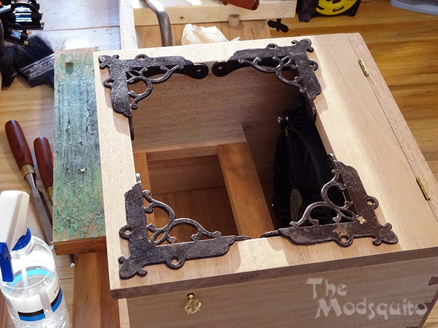 Mosquito_Victorian_Wooden_Desktop_G.Skill_DSC03562.jpg
