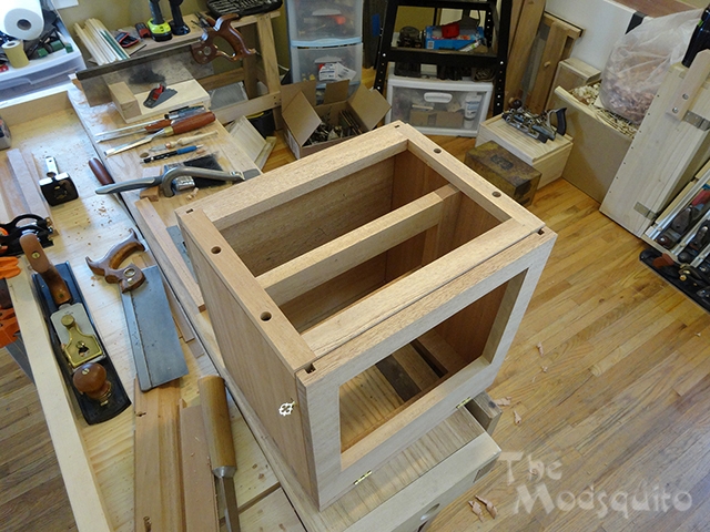 Mosquito_Victorian_Wooden_Desktop_G.Skill_DSC03634.jpg