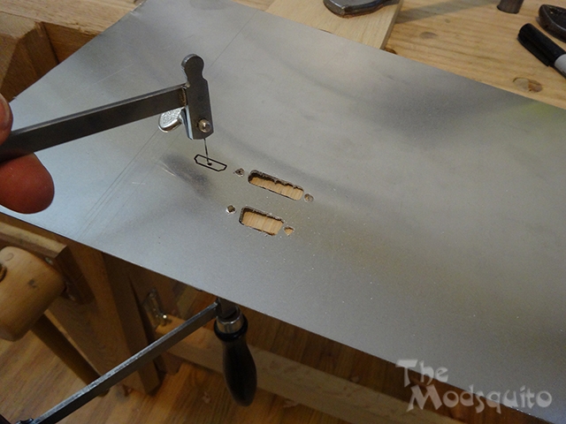 Mosquito_Victorian_Wooden_Desktop_G.Skill_DSC03641.jpg