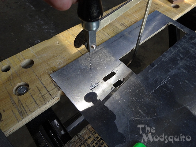 Mosquito_Victorian_Wooden_Desktop_G.Skill_DSC03648.jpg