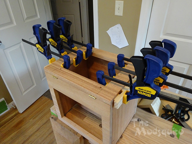 Mosquito_Victorian_Wooden_Desktop_G.Skill_DSC03753.jpg