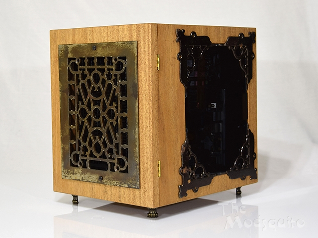 Mosquito_Victorian_Wooden_Desktop_G.Skill_DSC_0141.jpg
