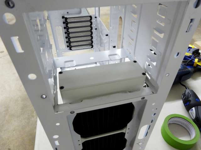 Mosquito_NZXT_H230_PrimoChill_LRT_Liquid_DSC00257-W640.jpg