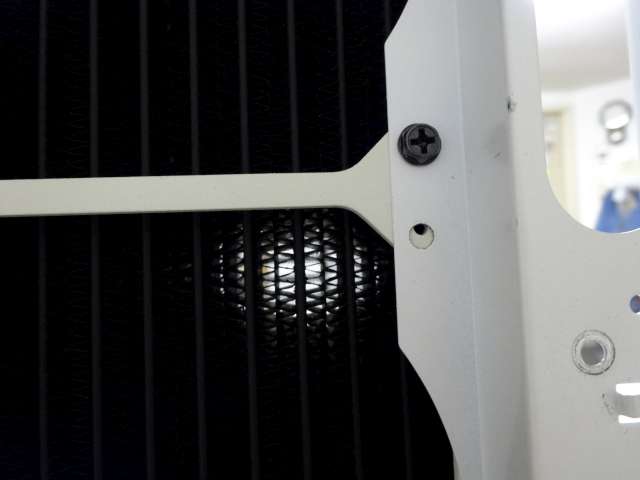 Mosquito_NZXT_H230_PrimoChill_LRT_Liquid_DSC00265-W640.jpg