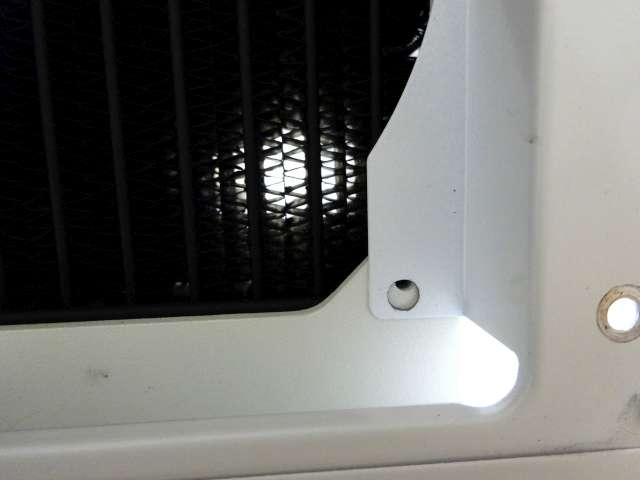 Mosquito_NZXT_H230_PrimoChill_LRT_Liquid_DSC00266-W640.jpg