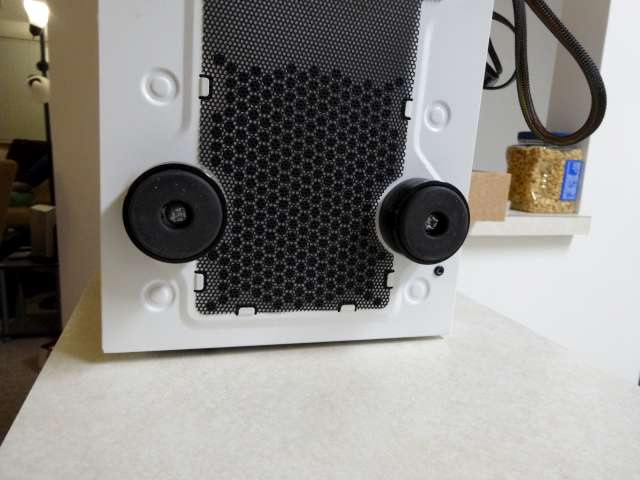 Mosquito_NZXT_H230_PrimoChill_LRT_Liquid_DSC00369-W640.jpg
