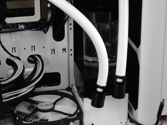 Mosquito_NZXT_H230_PrimoChill_LRT_Liquid_DSC00485-W640.JPG